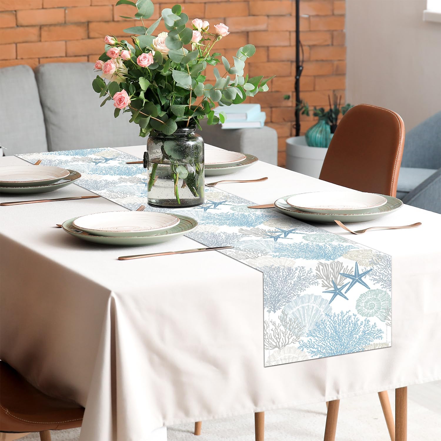 Elegant Linen Table Runner for Summer