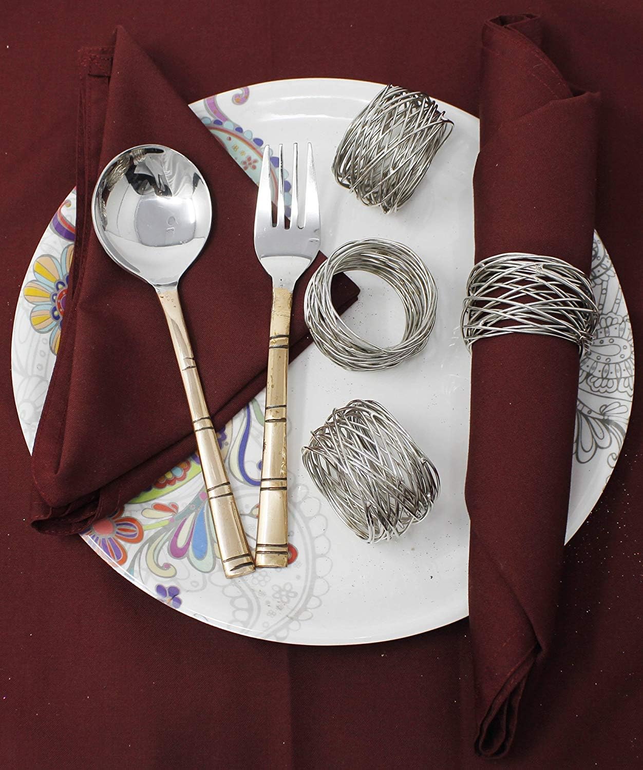 Elegant Silver Metal Mesh Napkin Rings for Dining Tables