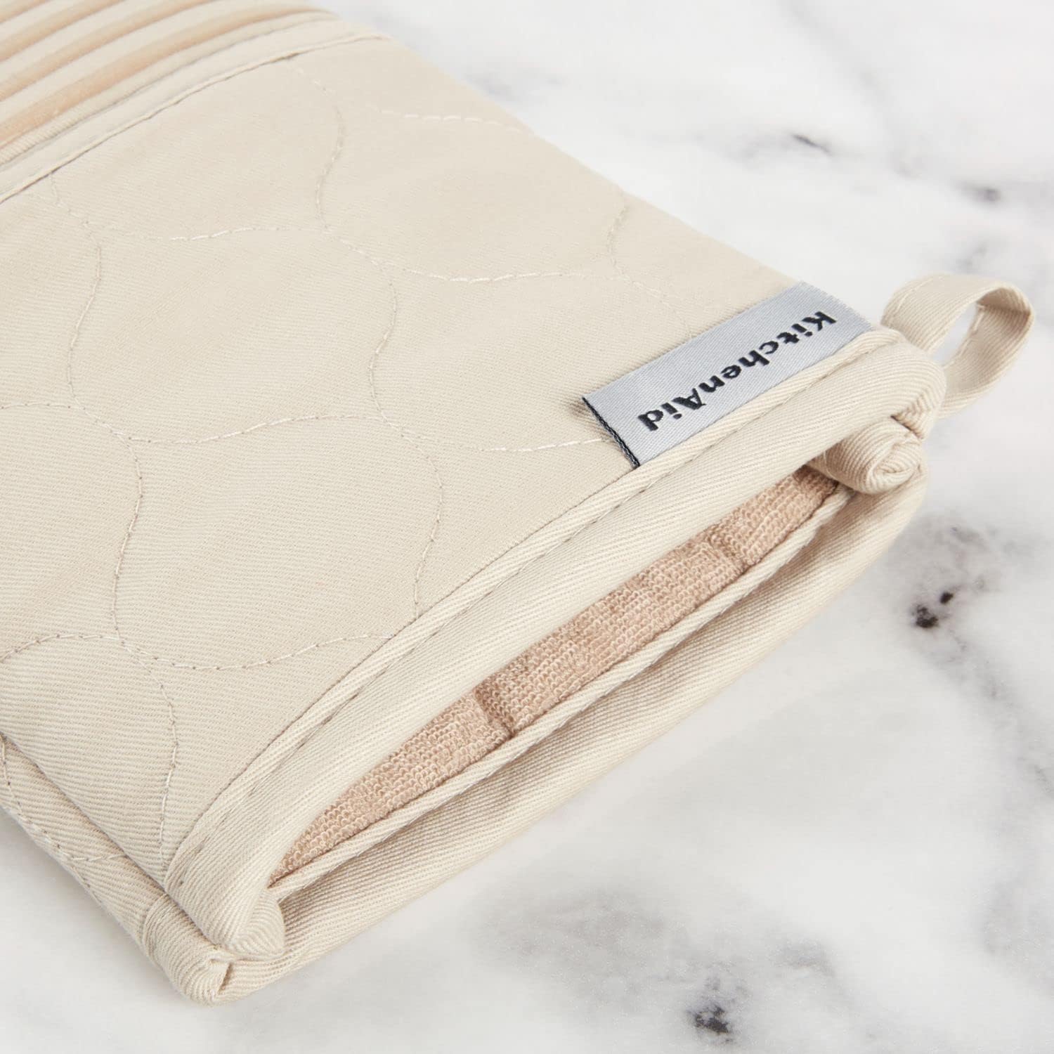 Quilted Kitchen Towels Oven Mitt 4-Pack Set