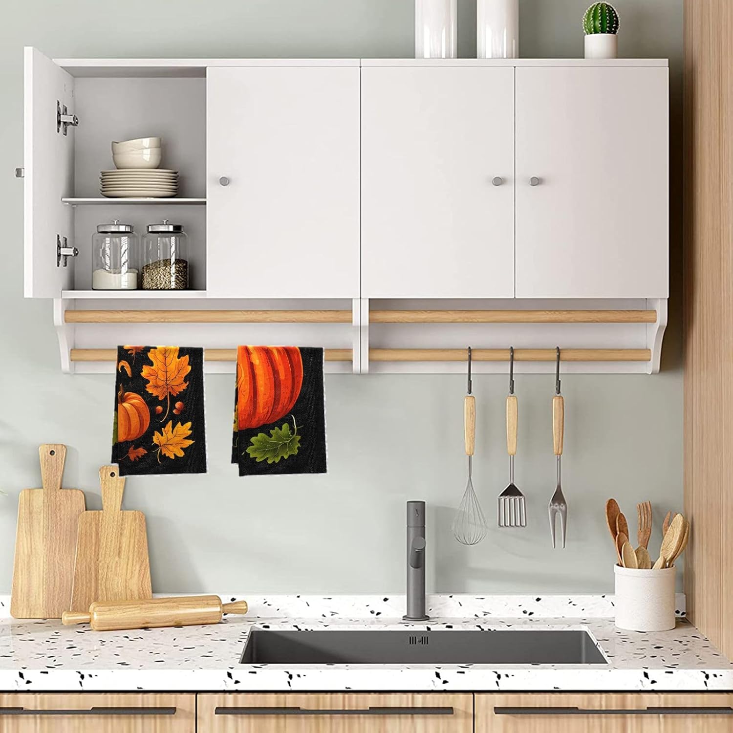 Fall-Decorated Dish Towels for Home Kitchen