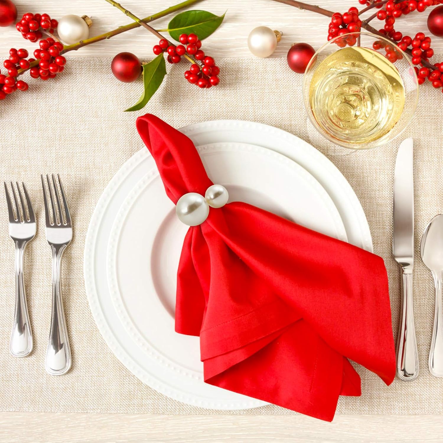 12-Piece Set of Elegant Gold Napkin Rings