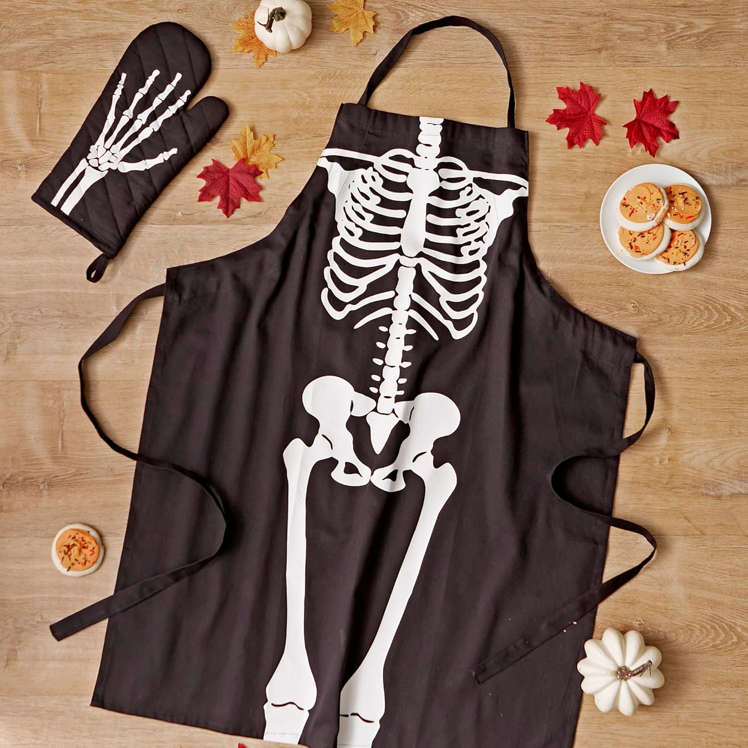 Dreadful Delights Halloween Cooking Apron Oven Mitt Set Skeleton 2 Piece