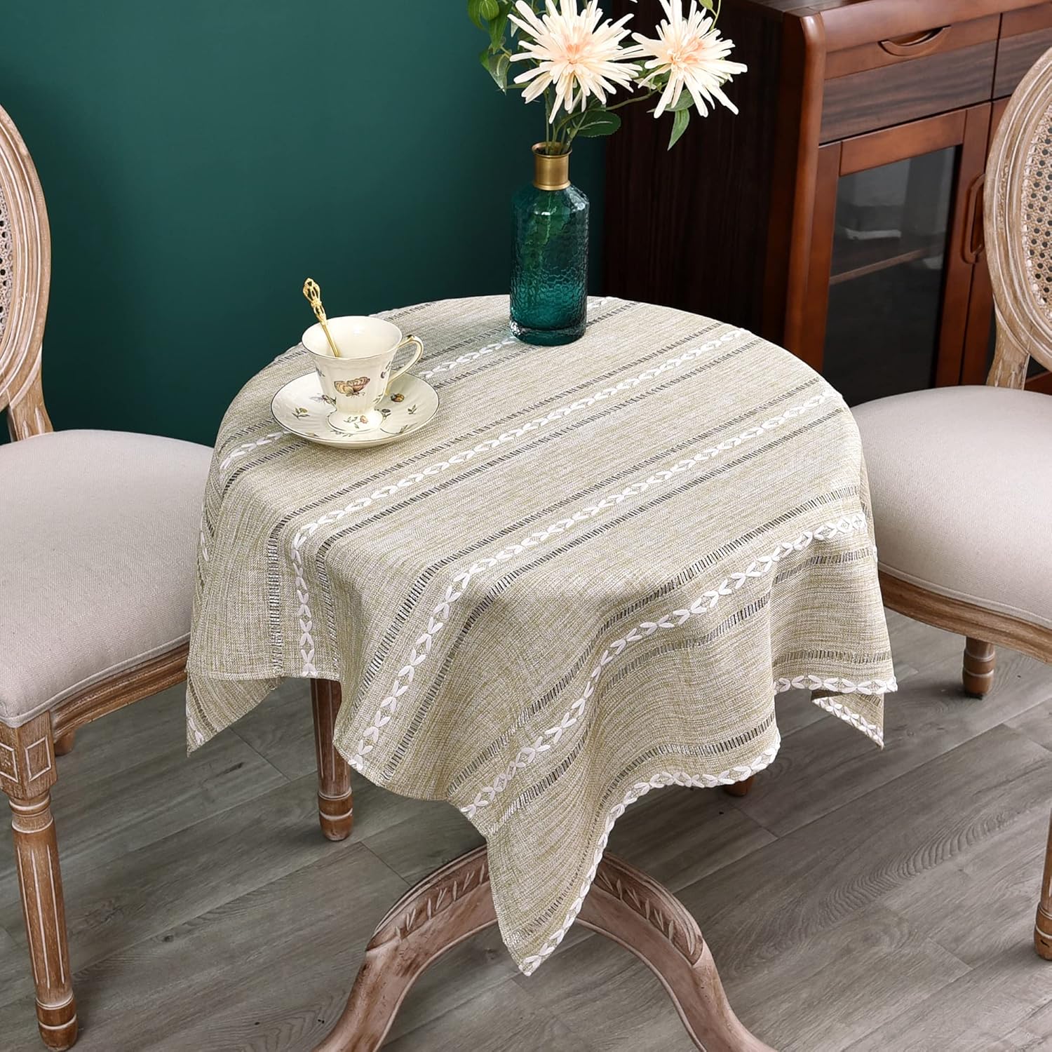 Rustic Farmhouse Linen Tablecloth