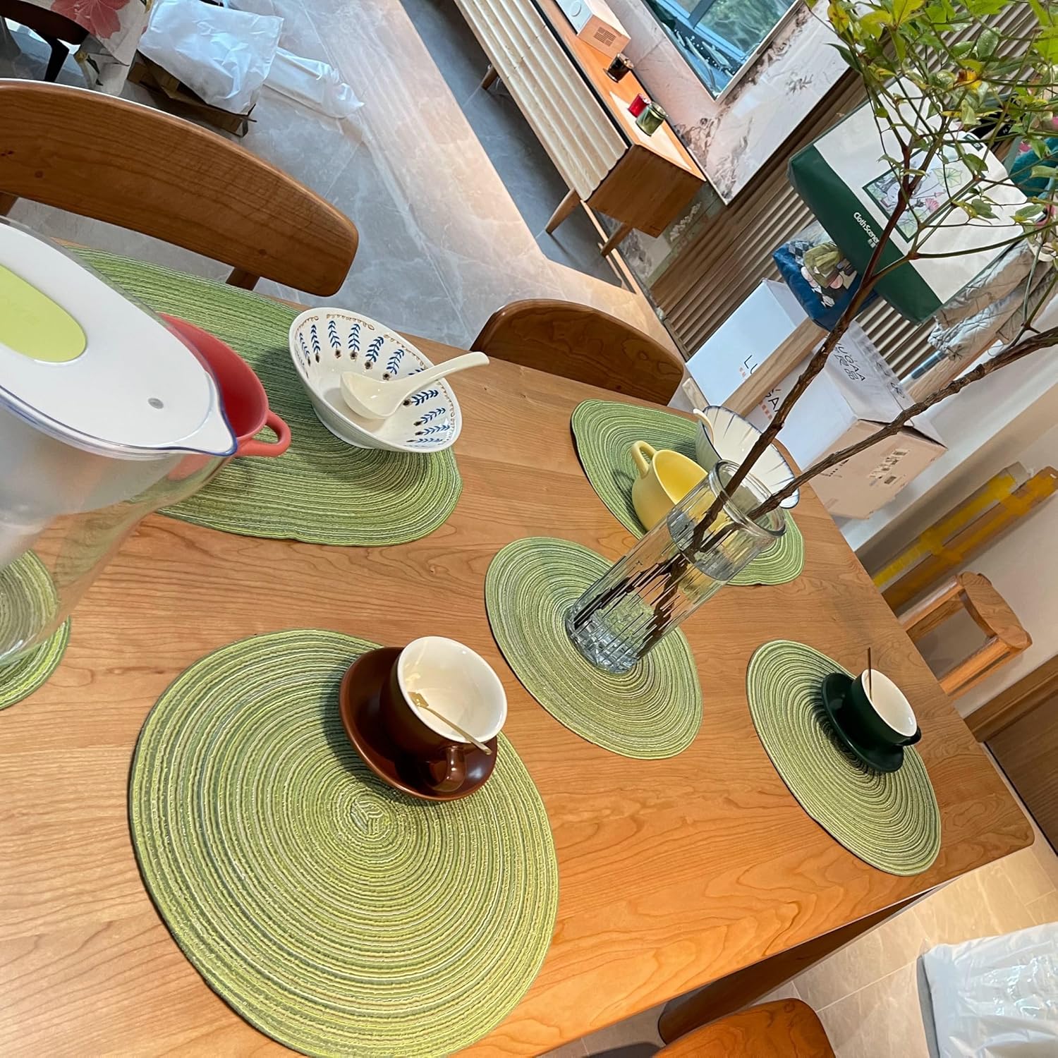 WAZAIGUR Red A Placemats Set of 6 14-inch Diameter Heat-Resistant