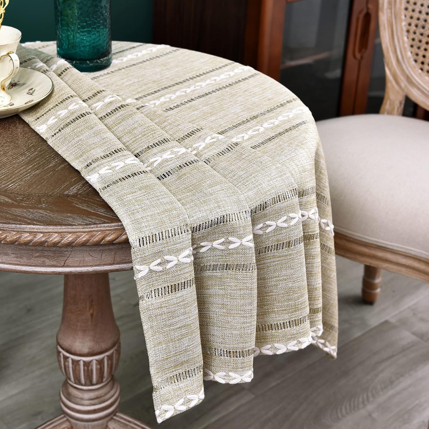 Rustic Farmhouse Linen Tablecloth