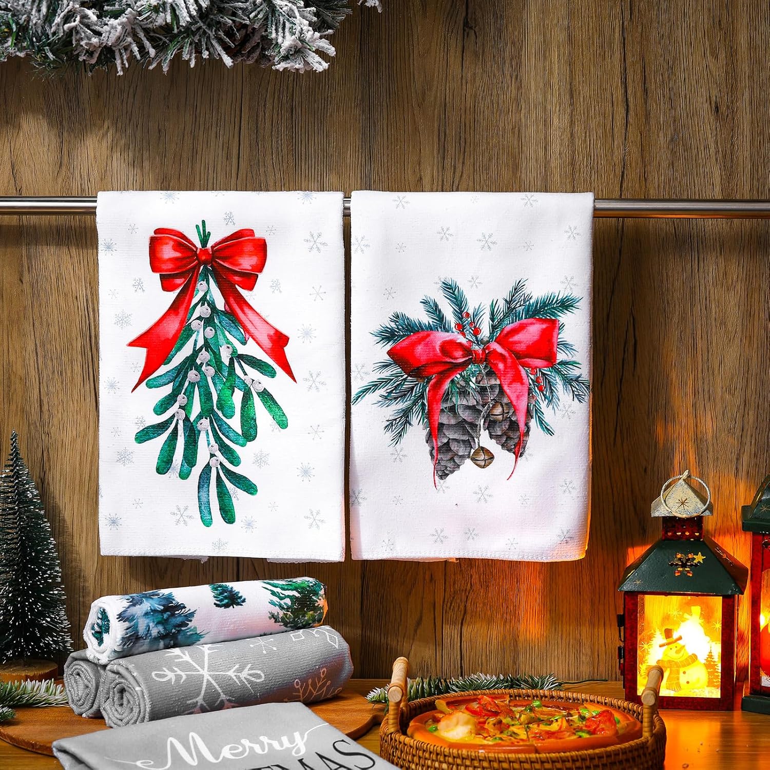 Macarrie 6 Pcs Christmas Kitchen Towels Set