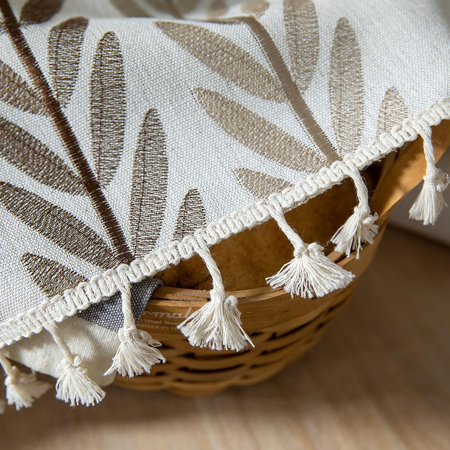 Oubonun 55x70 Beige Tablecloth