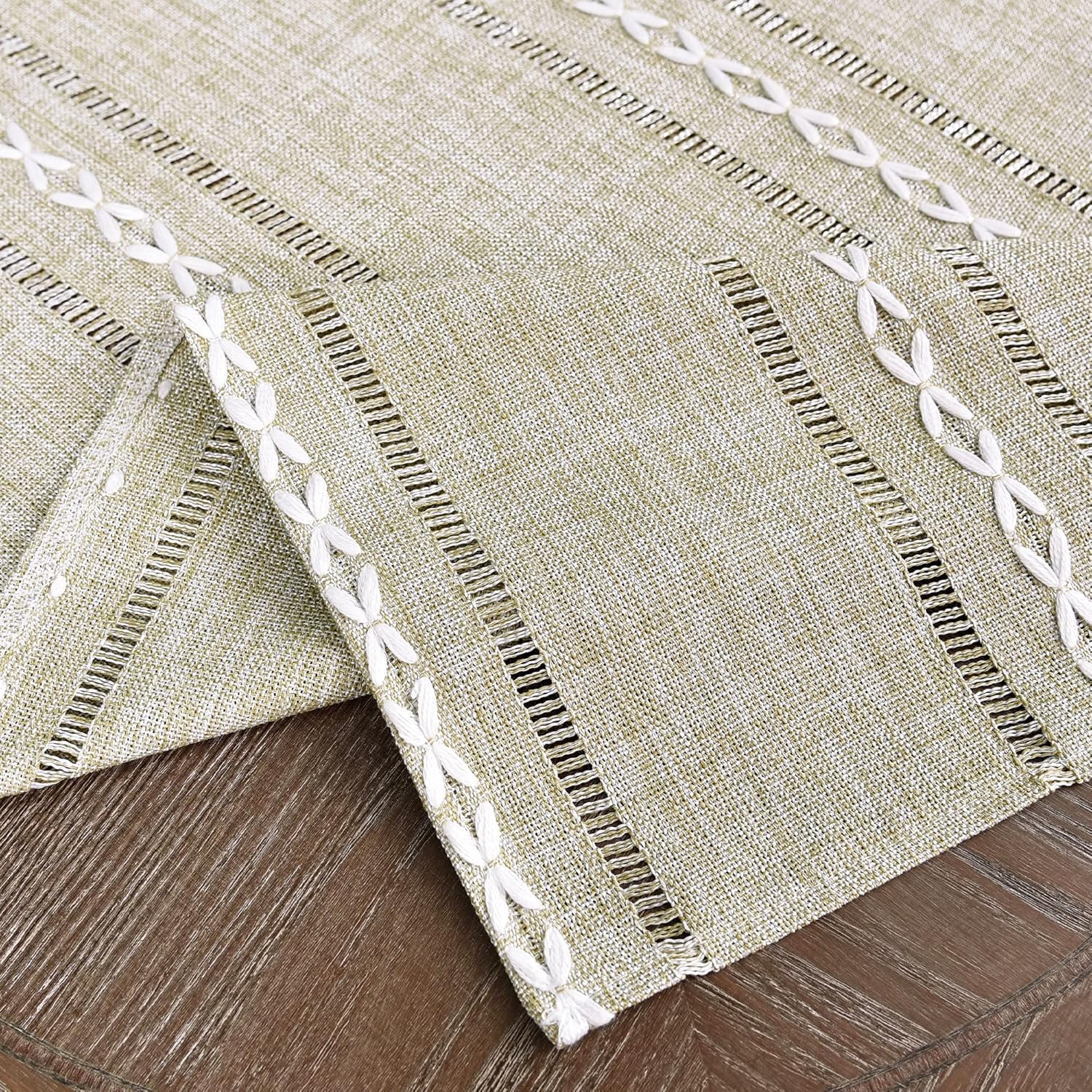 Rustic Farmhouse Linen Tablecloth